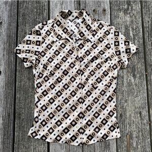 Unisex  Geometric Pattern Shirt - Black and White